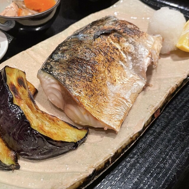 yakizakana_genshiyaki_teisyoku | 公式 | のどぐろの中俣 新橋